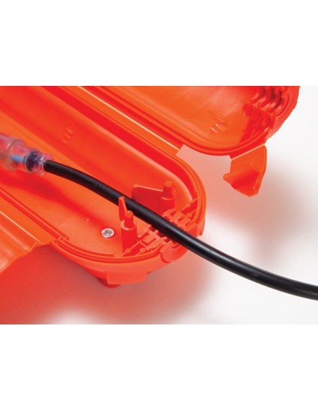 Protector case for plug connections IP44