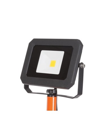 PORTABLE FOLDING LED WORK LIGHT WITH TRIPOD -...