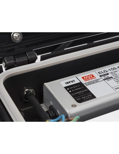 PROFESSIONELLER LED-STRAHLER - 120 W -...