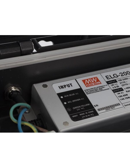 PROFESSIONELLER LED-STRAHLER - 200 W - WARMWEIß 3000K