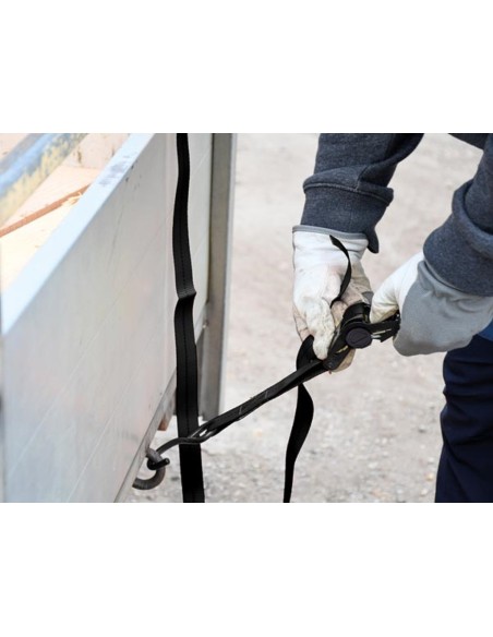 RETRACTABLE RATCHET TIE-DOWN - 300 kg - 3 m x 25 mm