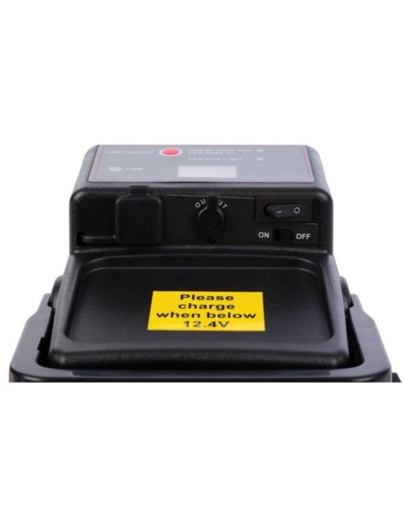 STARTHILFE 12 VDC / 14 A - 1200 A/GERÄT - AQ-TRON