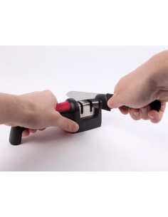 DIAMOND AND CERAMIC KNIFE SHARPENER 2
