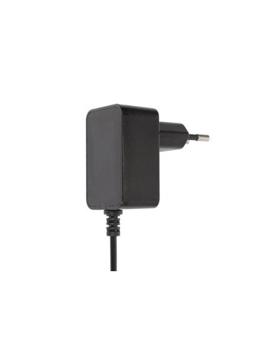 ALIMENTADOR UNIVERSAL - 5 VDC - 2 A - 10 W - CONECTOR DE ALIMENTACIÓN (2.1 x 5.5 mm)