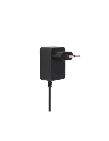 ALIMENTADOR UNIVERSAL - 18 VDC - 1 A - 18 W - CONECTOR DE ALIMENTACIÓN (2.1 x 5.5 mm)