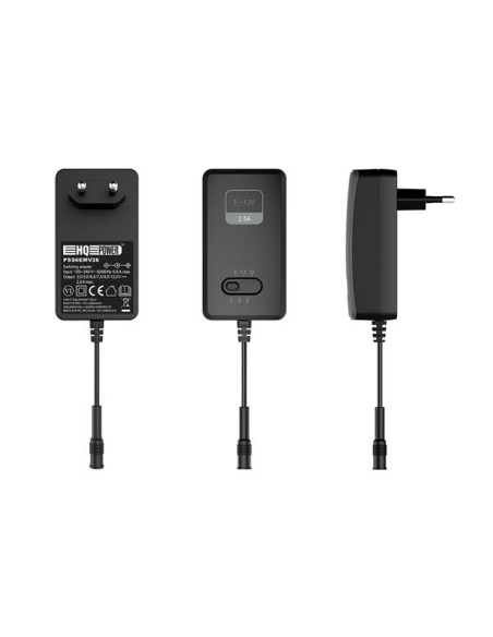 STECKERNETZTEIL - EINSTELLBAR - 100-240 V - 3 bis 12 VDC - 2,5 A + 6 Stecker