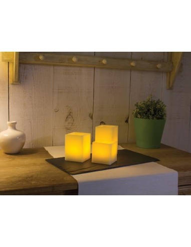 Real candlelight LED - lot de 3 bougies LED carrées - 7.5 - 10 et 12.5 - piles non incluses