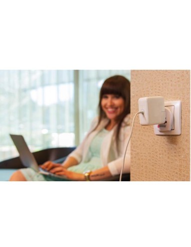 ADAPTATEUR DE VOYAGE - MONDE VERS EUROPE