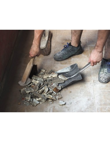 METAL DUST PAN WITH BRUSH