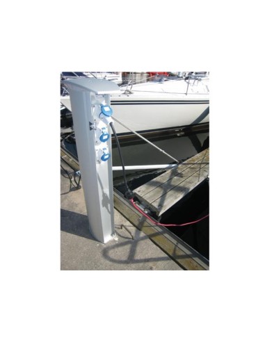 VERLOOPKABEL VAN SCHUKOSTEKKER NAAR CEE-STEKKER...