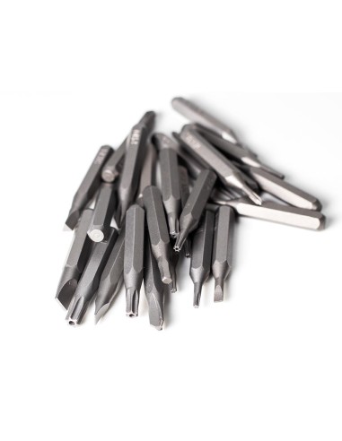 JEU D' EMBOUTS DE SÉCURITÉ (7.5 cm) - 32 pcs