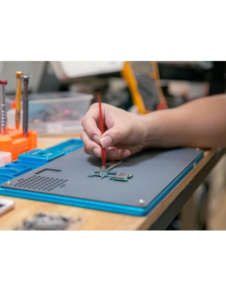 SATZ MIT GEBOGENEN UND FLACHEN PINZETTEN