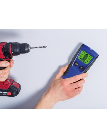 Detector suitable for wood, ferrous metal an AC live wire