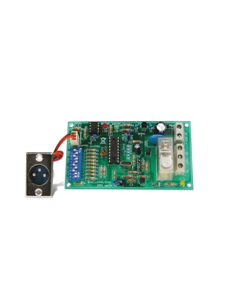 DMX-GESTUURDE RELAIS