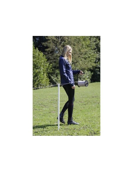 One-hand Roll Aid for Fence Coils