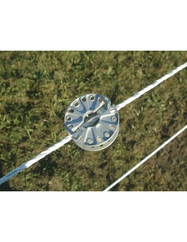 In-line strainer rotatable