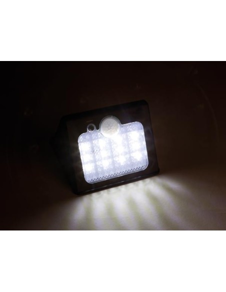 WANDLAMP OP ZONNE-ENERGIE MET PIR-SENSOR - WATERDICHT